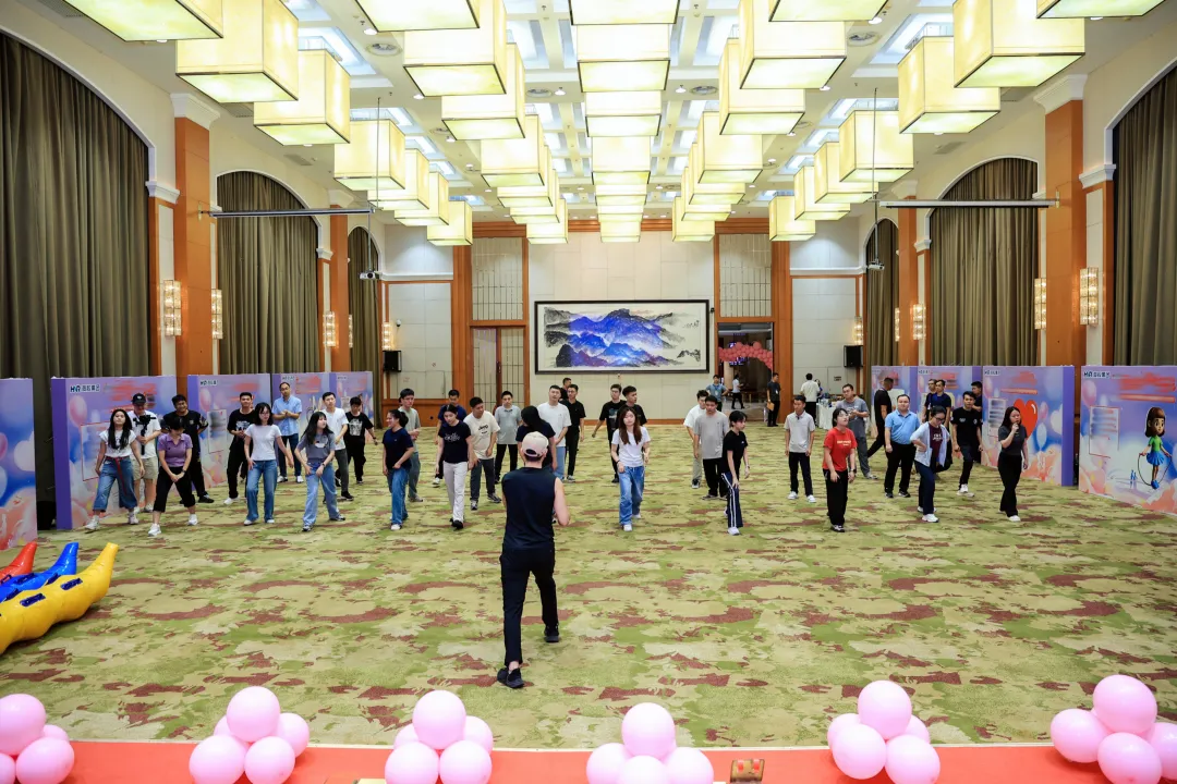 b8b76c7822c14bd0915a119b30347cd1